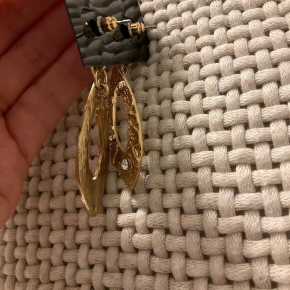0046-Chico's Textured Gold Earrings - Picture 3 of 3